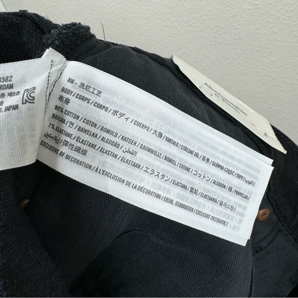 NWT Abercrombie & Fitch The 90s Relaxed Jeans High Rise Black Size 34 18 Short - Picture 10 of 10